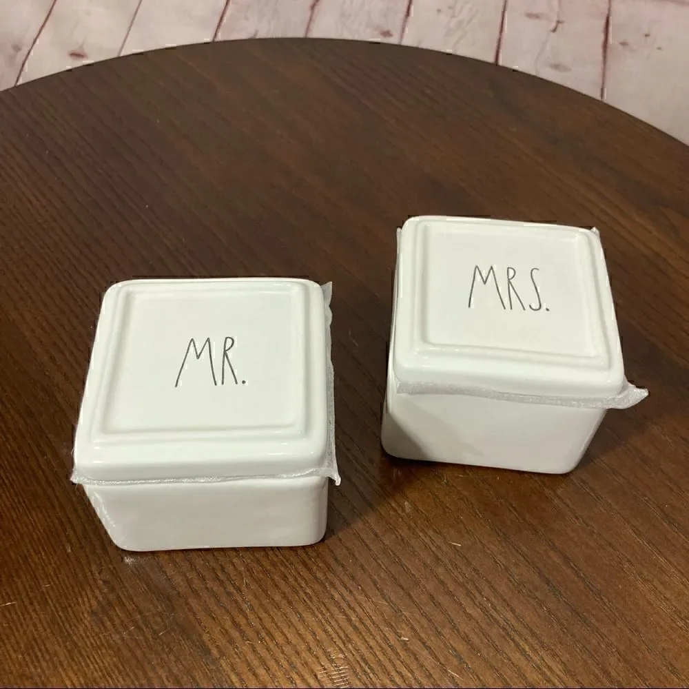 RAE DUNN artisan collection MR & MRS jewelry box